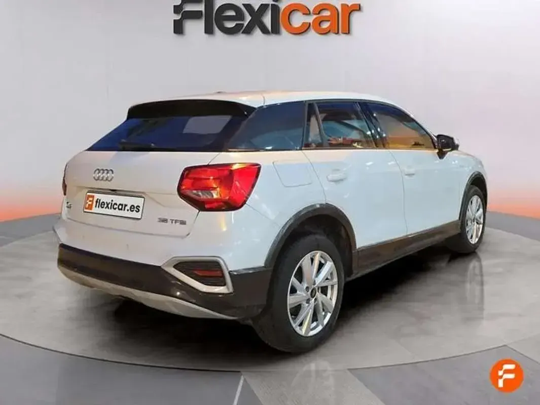 Usado Audi Q2 Advanced 150 CV (110 kW) 2023 Blanco SUV