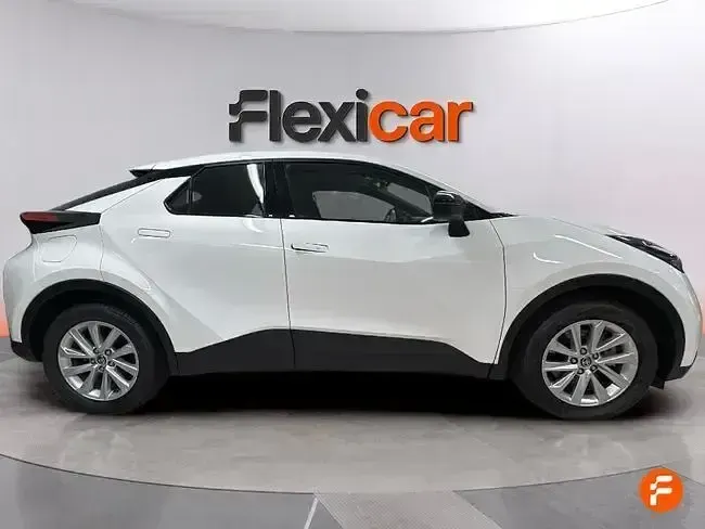 Usado Toyota C-HR Advance 223 CV (164 kW) 2025 Blanco SUV
