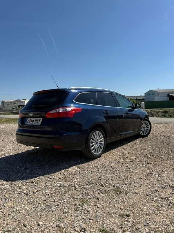 Używany Ford Focus Titanium 114 KM (83 kW) 2012 Niebieski Kombi