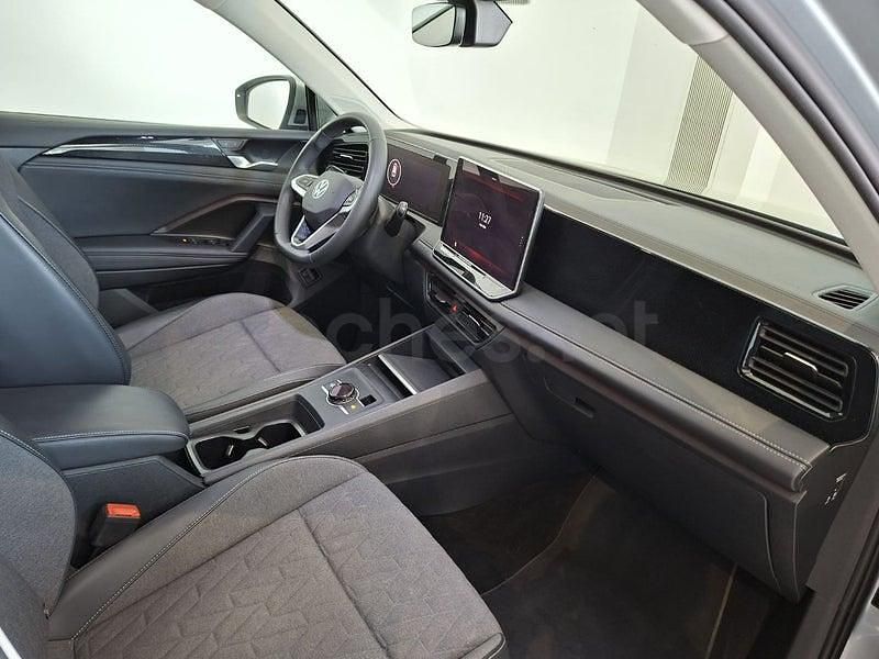 Usado VW Tiguan 204 HP (150 kW) 2025 Cinzento SUV