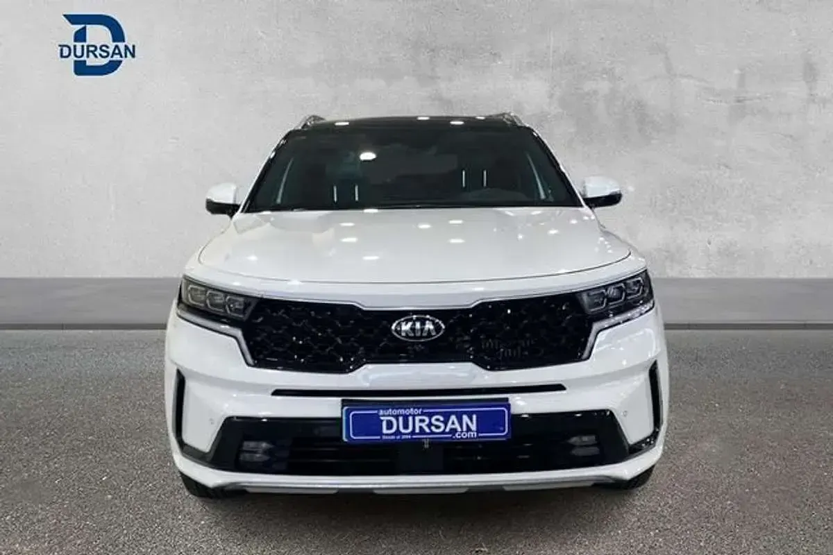 Usado Kia Sorento 232 CV (170 kW) 2021 Blanco SUV
