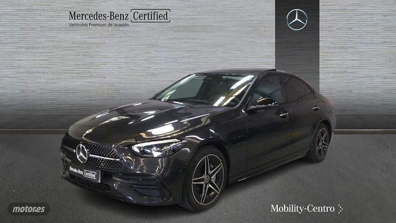 Usado Mercedes C300e 313 CV (230 kW) 2024 Gris / plata Berlina