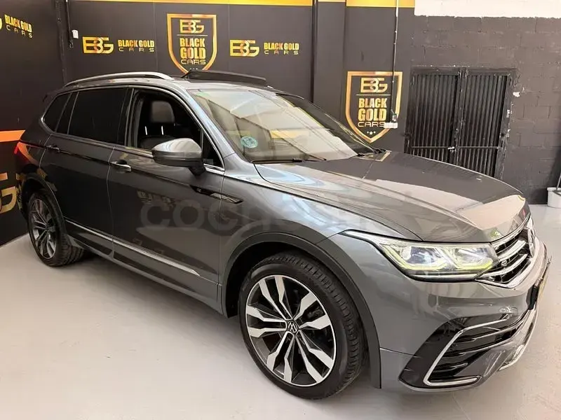 Usado VW Tiguan Allspace R-line 200 CV (147 kW) 2022 Gris / plata SUV