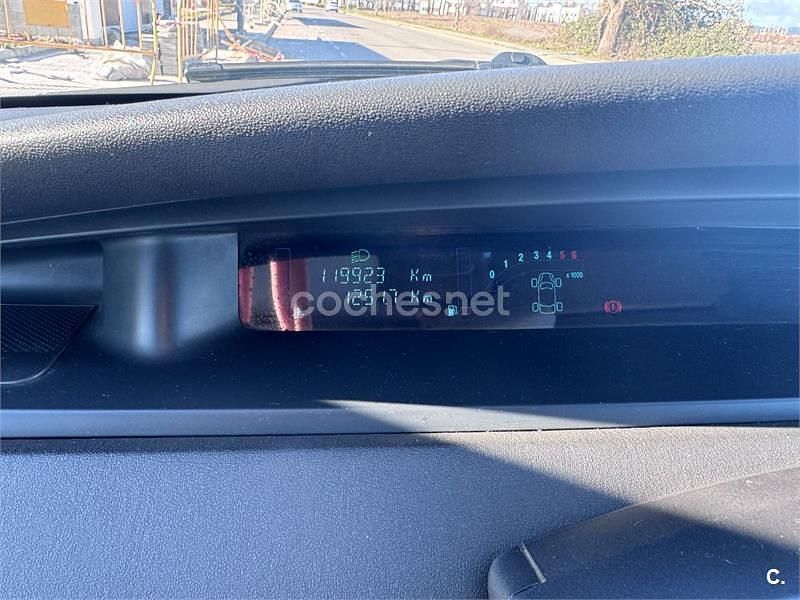 Usado Renault Scénic II Dynamique 120 CV (88 kW) 2004 Blanco Monovolumen