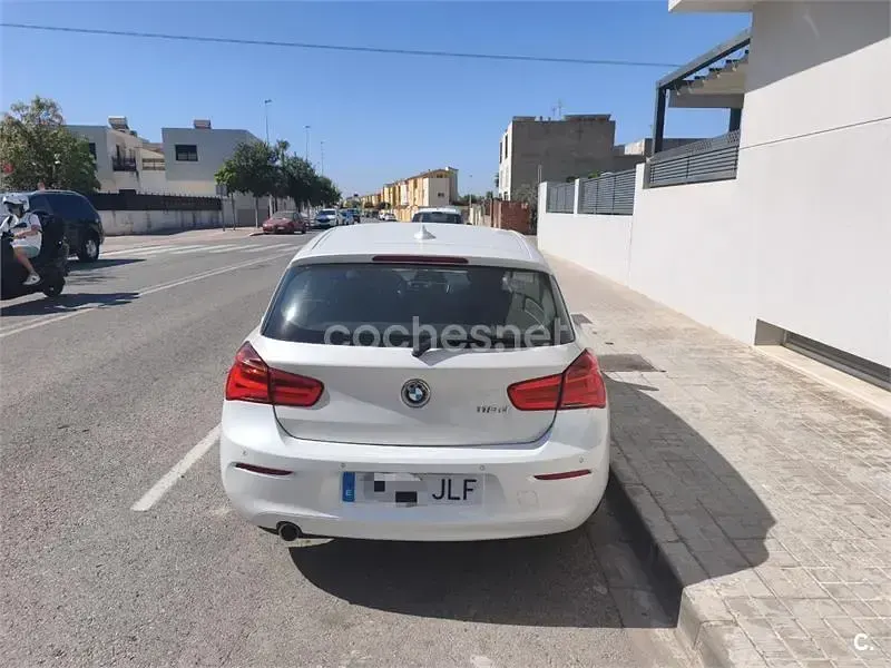 Usado BMW 118 150 CV (110 kW) 2017 Blanco Utilitario
