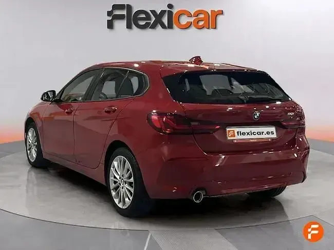 Usado BMW 118 136 HP (100 kW) 2023 Vermelho Citadino
