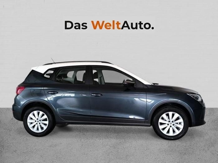 Usado Seat Arona Style 110 CV (80 kW) 2024 Gris SUV