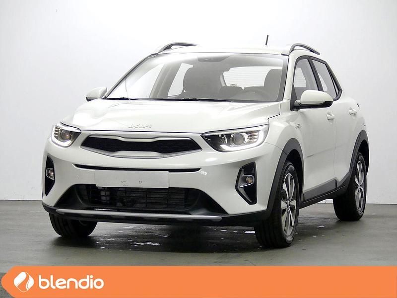 Blanco Usado 2023 Kia Stonic SUV | 22.200 € - Imagen 1/4