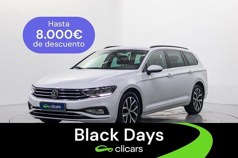 Blanco Usado 2022 VW Passat Executive Familiar | 21.990 € (Precio justo) - Imagen 1/4