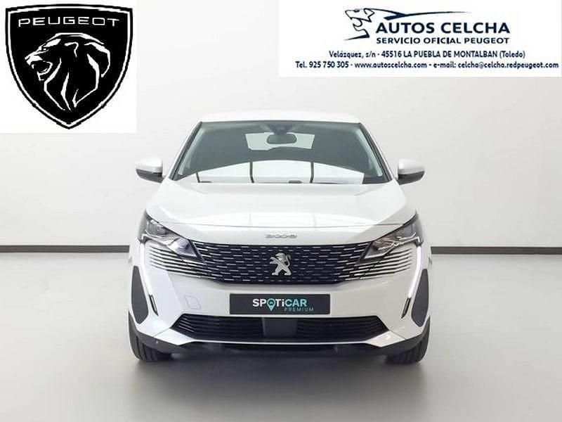 Usado Peugeot 3008 Active 130 CV (95 kW) 2022 Blanco SUV