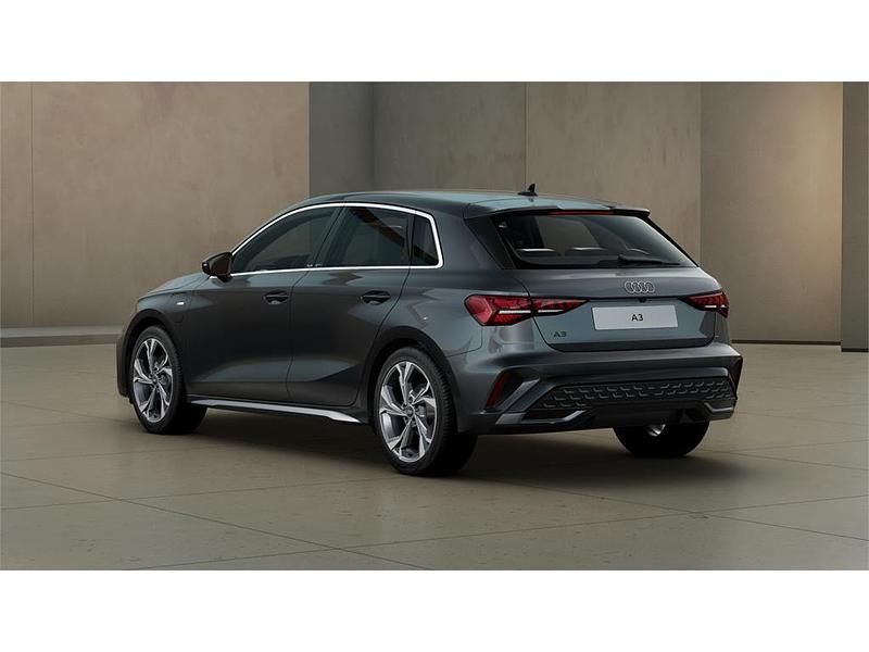 Nuevo Audi A3 S-Line 150 CV (110 kW) 2026 Gris Berlina