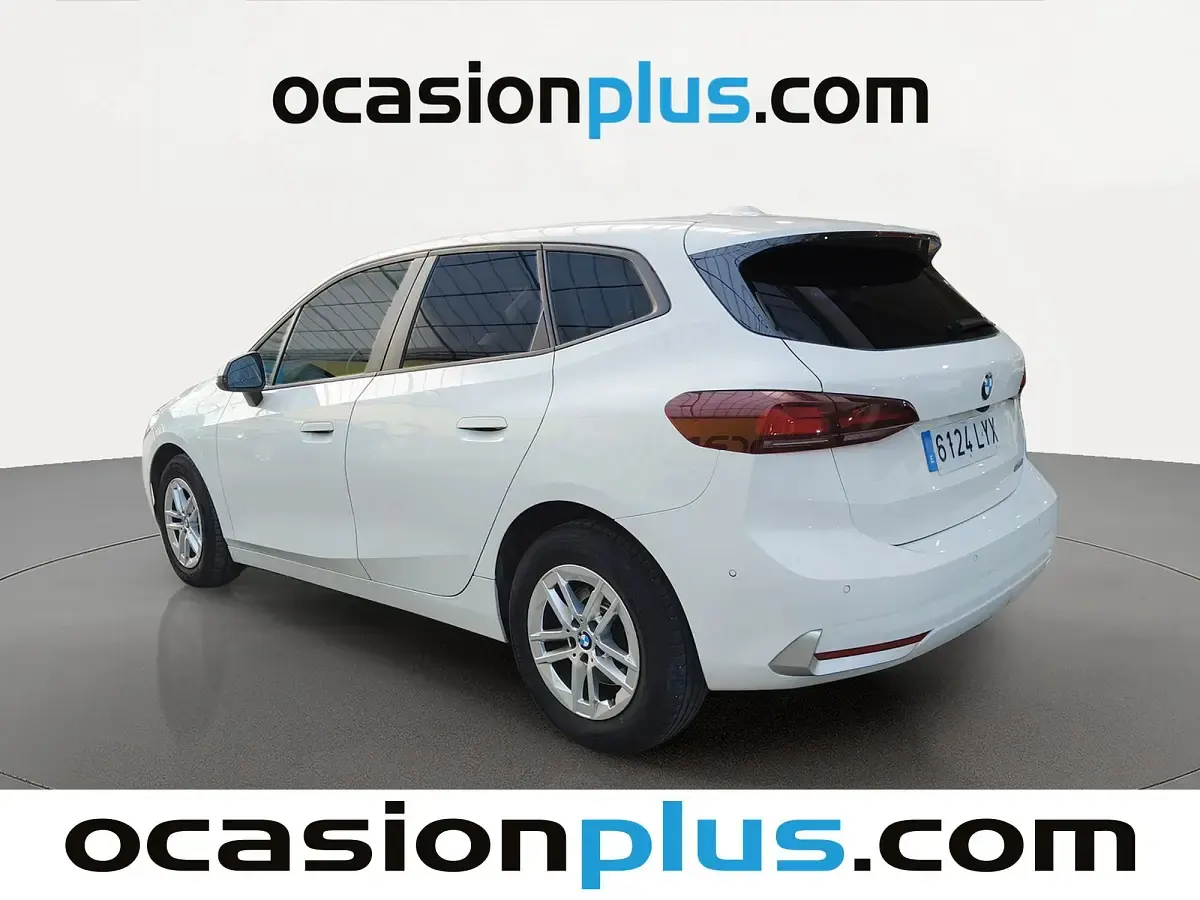 Usado BMW 218 Active Tourer 150 CV (110 kW) 2022 Blanco Monovolumen