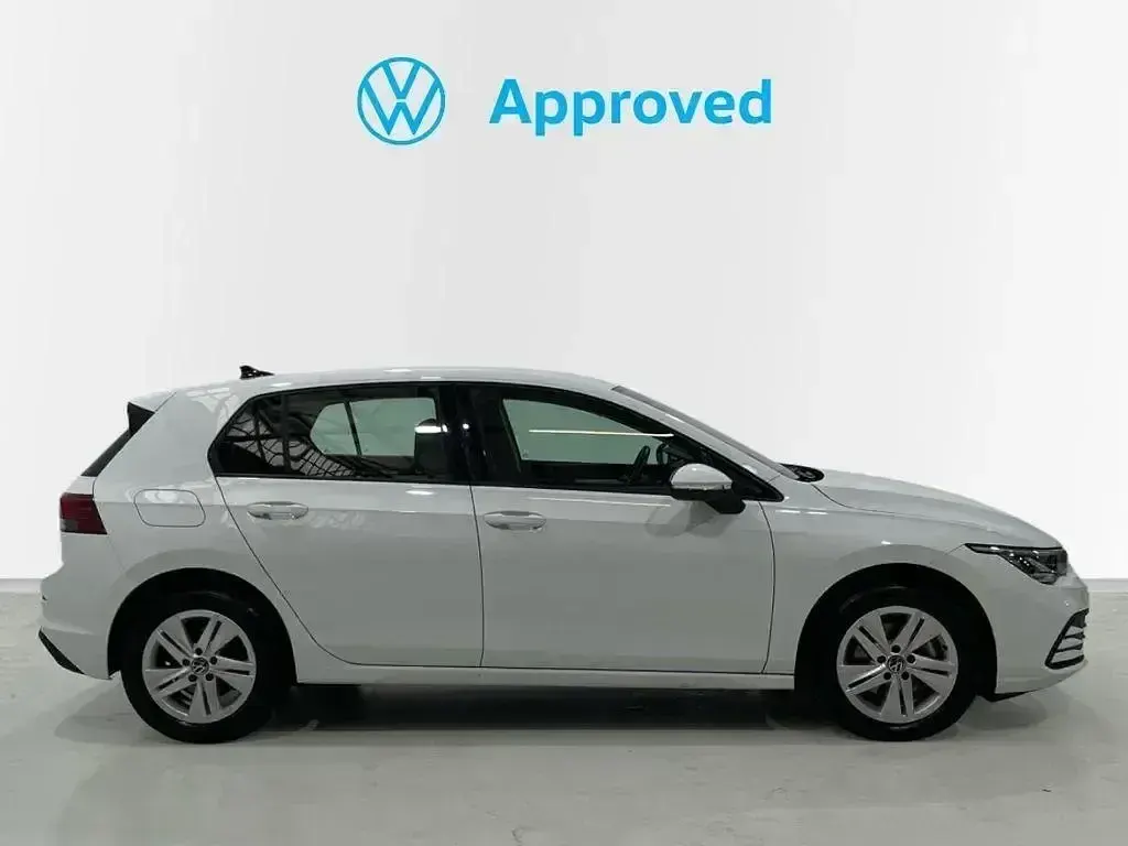 Usado VW Golf VIII 115 CV (84 kW) 2022 Blanco Berlina
