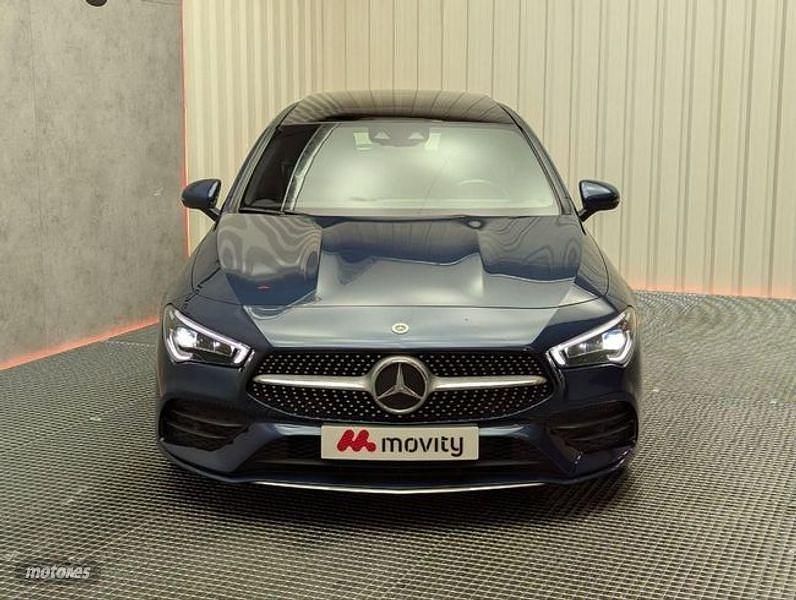 Usado Mercedes CLA200 AMG 150 CV (110 kW) 2021 Azul Familiar
