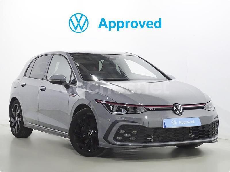 Gris / plata Usado 2024 VW Golf GTI Berlina | 41.900 € - Imagen 1/4
