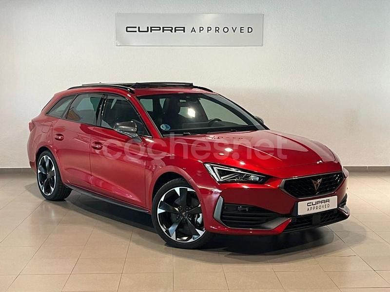 Rojo Usado 2024 Cupra Leon Familiar | 27.900 € (Precio justo) - Imagen 1/4