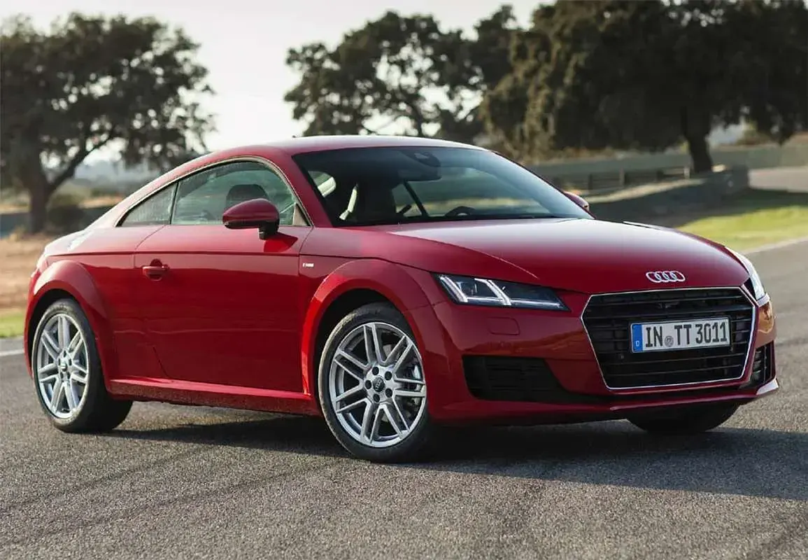 Usado Audi TTS 272 CV (200 kW) 2012 Gris Descapotable