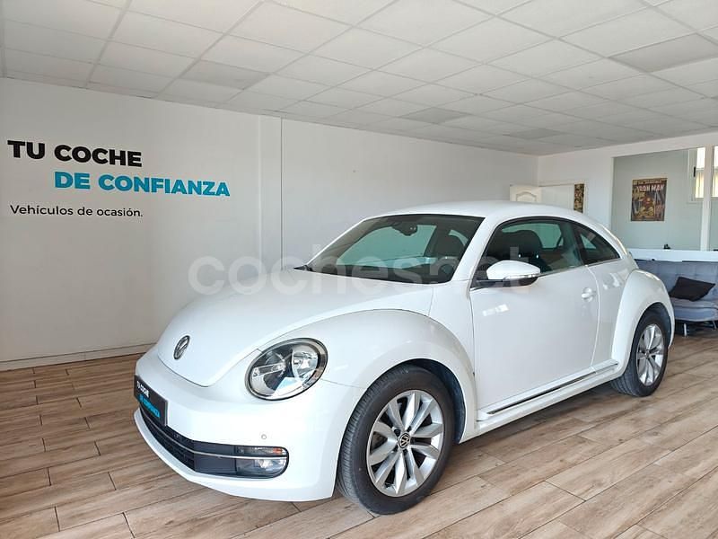 Usado VW Beetle R-line 160 CV (117 kW) 2012 Blanco Utilitario