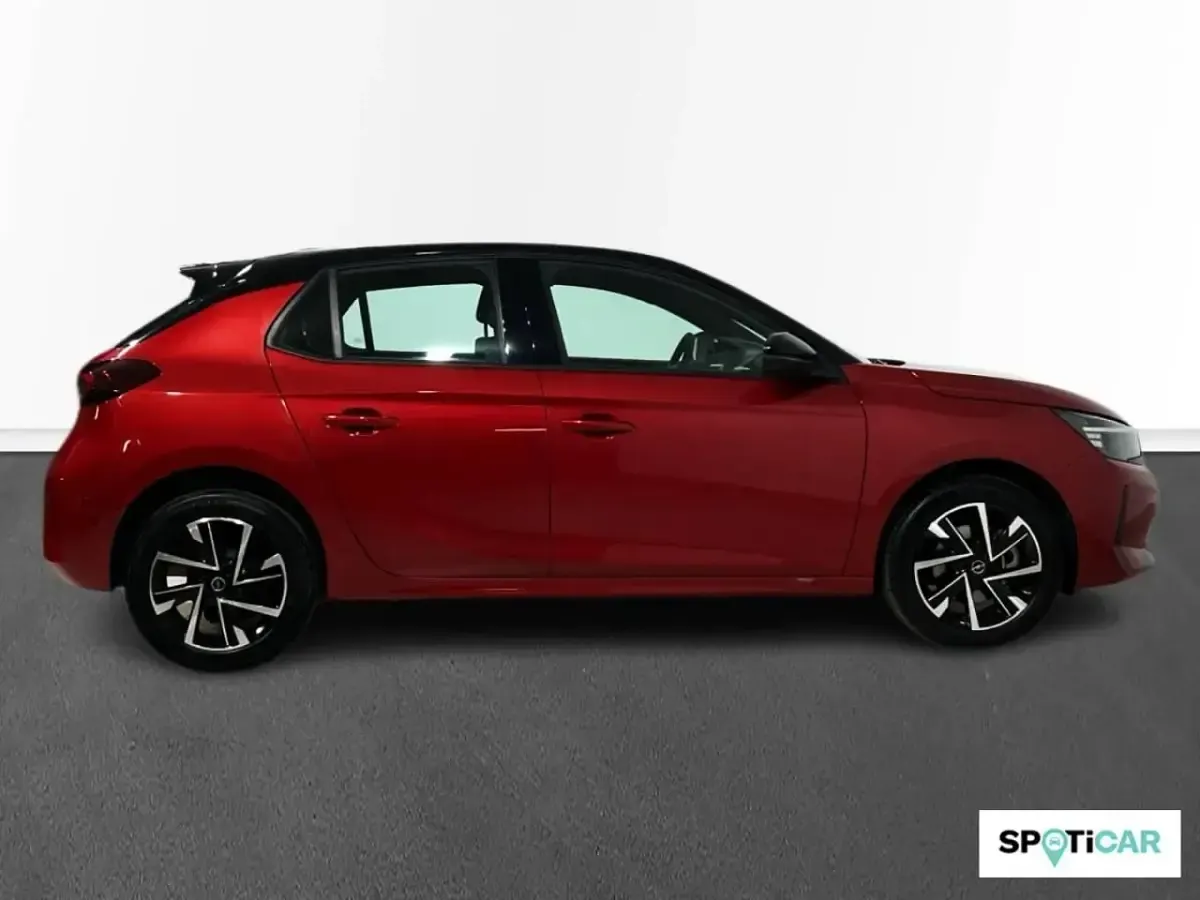 Usado Opel Corsa 100 CV (73 kW) 2025 Rojo Utilitario