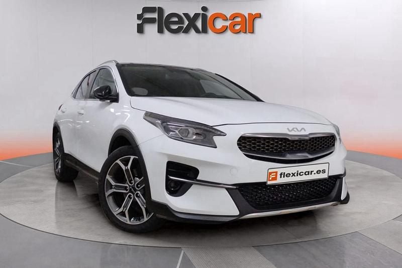 Blanco Usado 2022 Kia XCeed SUV | 19.490 € (Precio justo) - Imagen 1/4
