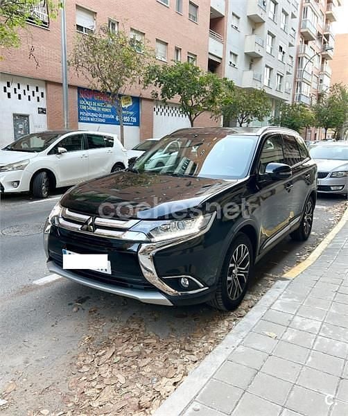 Usado Mitsubishi Outlander Motion 150 CV (110 kW) 2018 Negro SUV