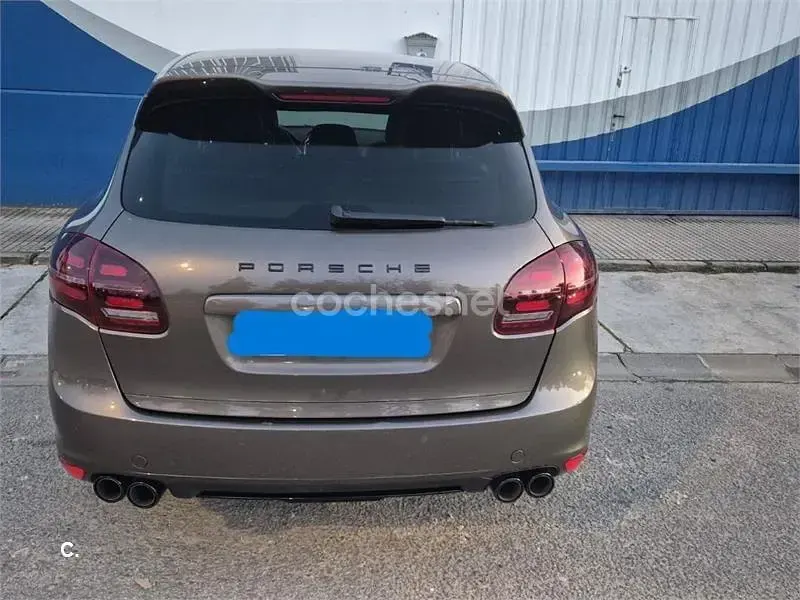 Usado Porsche Cayenne 240 CV (176 kW) 2011 Beige SUV