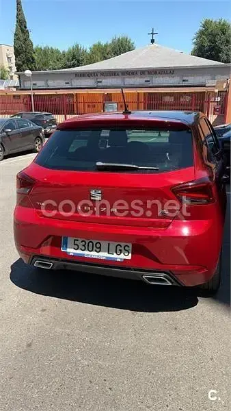 Usado Seat Ibiza XCELLENCE 90 CV (66 kW) 2020 Rojo Utilitario
