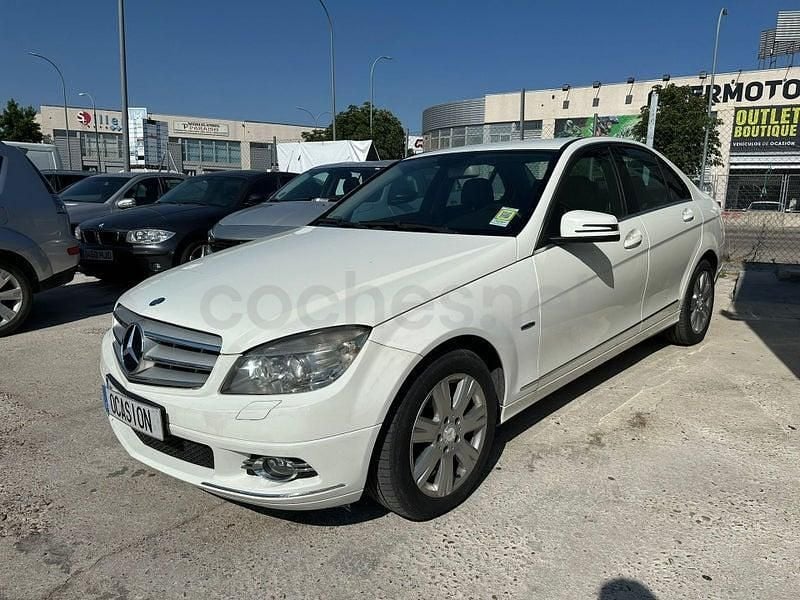 Usado Mercedes C250 204 CV (150 kW) 2010 Blanco Berlina