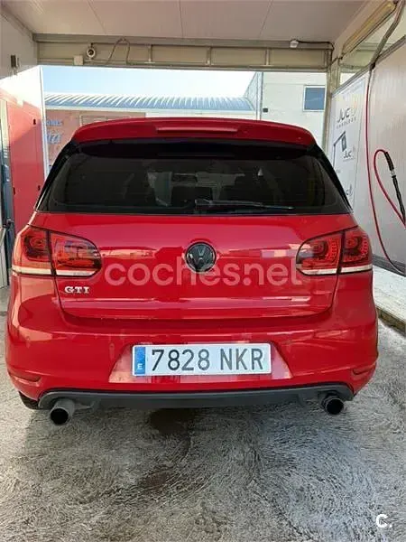 Usado VW Golf VI GTI 210 CV (154 kW) 2011 Rojo Utilitario