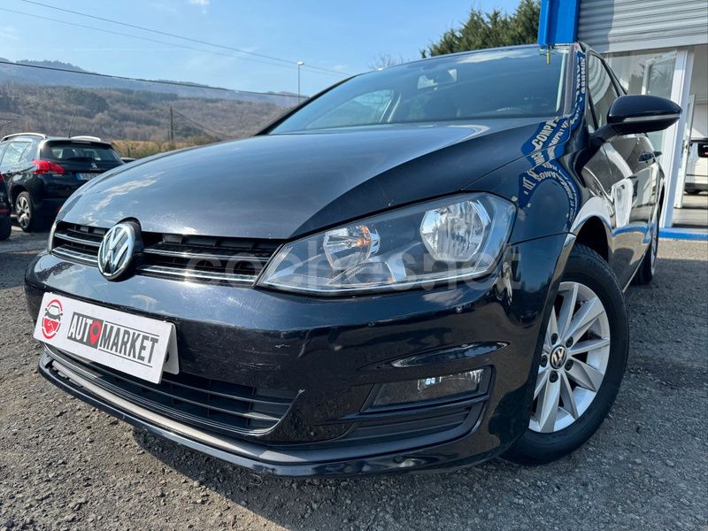 Negro Usado 2014 VW Golf VII Sportline Berlina | 9990 € (Buen precio) - Imagen 1/4
