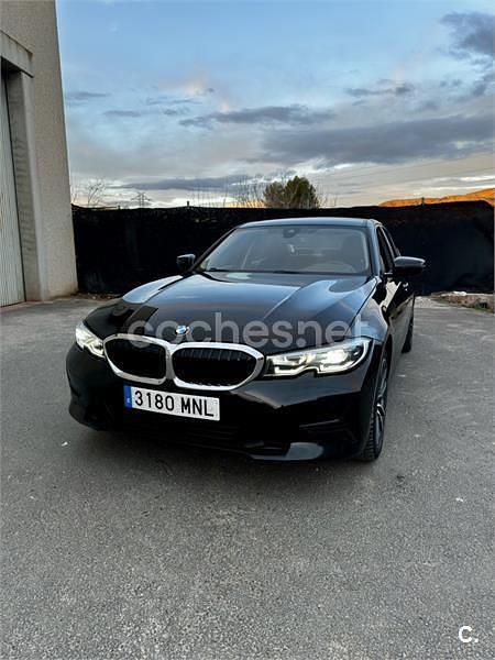 Negro Usado 2021 BMW 320e Berlina | 29.100 € (Precio justo) - Imagen 1/4