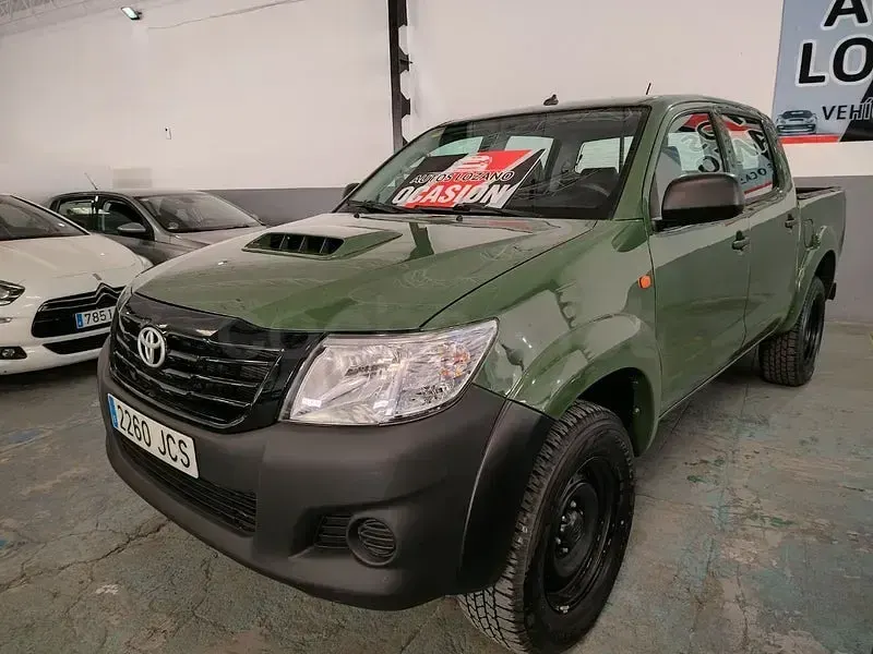 Usado Toyota HiLux 144 CV (105 kW) 2015 Verde Pickup/Camioneta