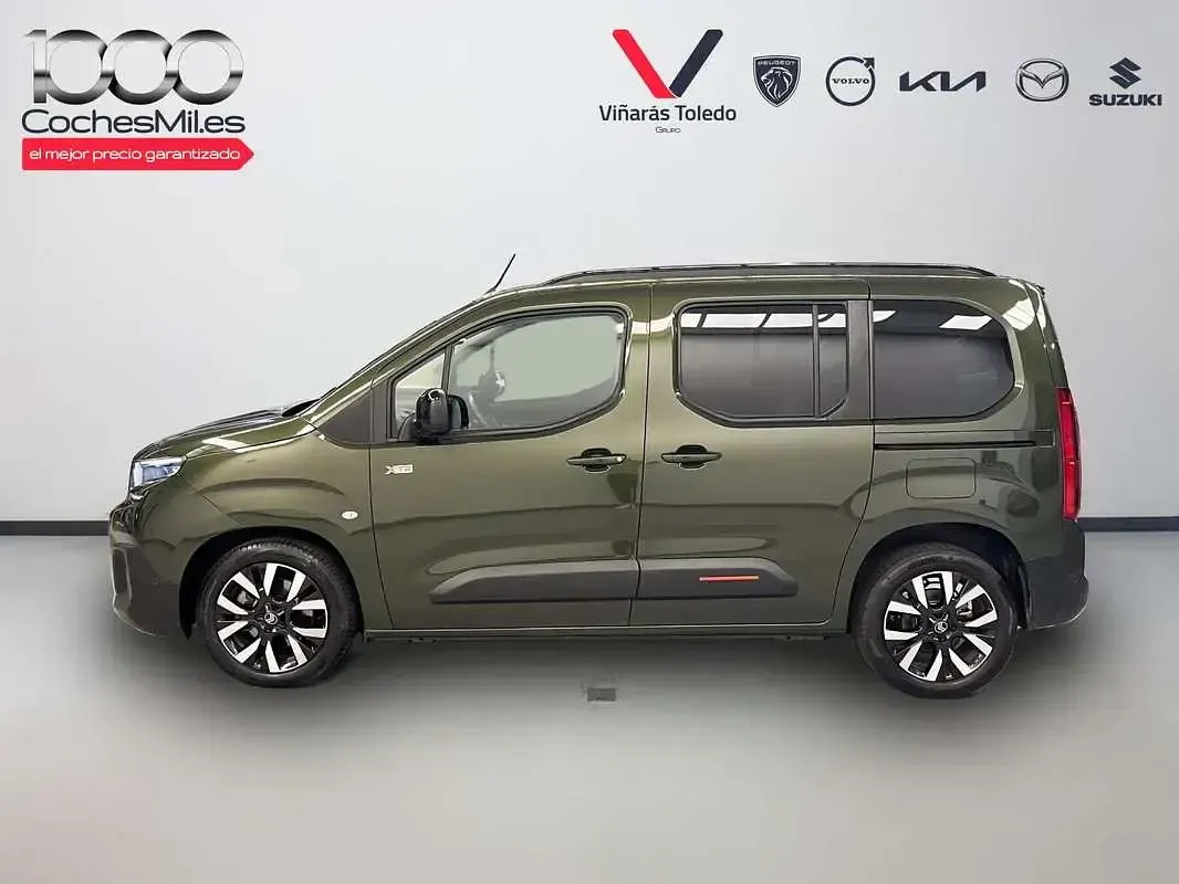Usado Citroën Berlingo 131 CV (96 kW) 2024 Verde Monovolumen