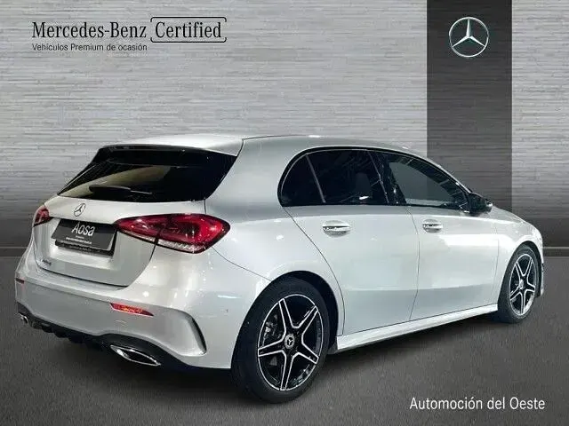 Usado Mercedes A200 150 CV (110 kW) 2022 Plata iridio Berlina