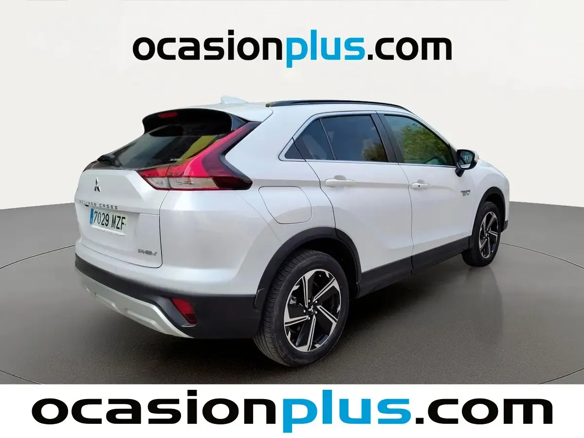 Usado Mitsubishi Eclipse Cross 188 CV (138 kW) 2025 Blanco SUV
