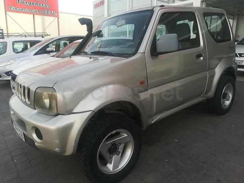 Usado Suzuki Jimny 80 CV (58 kW) 2004 Beige SUV