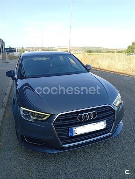 Gris / plata Usado 2017 Audi A3 Sportback Sport Berlina | 18.000 € (Precio justo) - Imagen 1/4