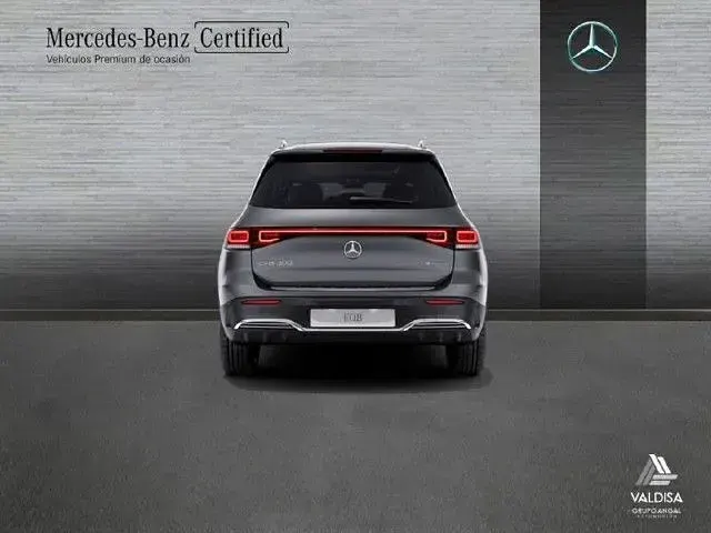 Usado Mercedes EQB300 167 kW (228 CV) 2022 Gris montaña SUV