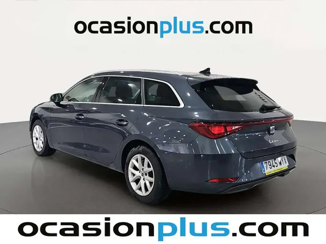Usado Seat Leon ST Style 116 HP (85 kW) 2025 Cinzento Carrinha