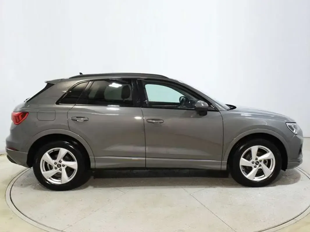 Usado Audi Q3 Advanced 150 CV (110 kW) 2025 Gris SUV