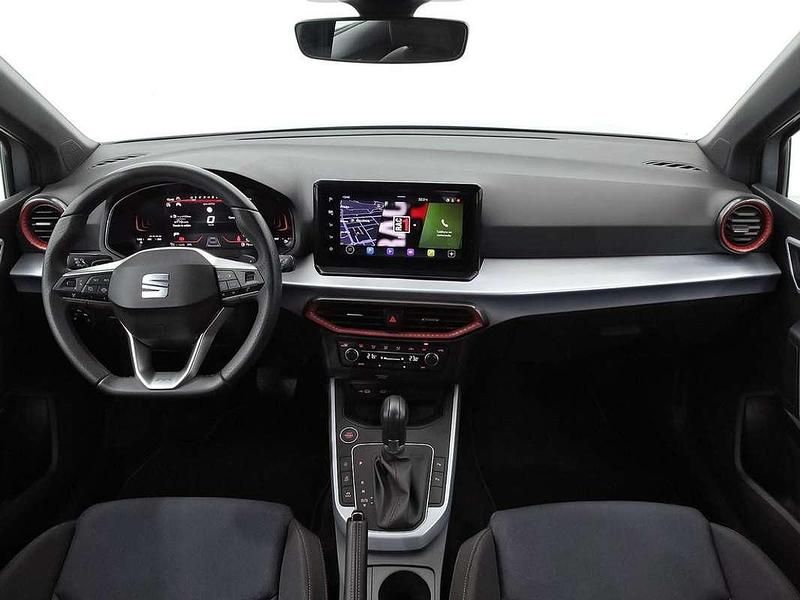 Usado Seat Arona FR 116 CV (85 kW) 2024 Negro SUV