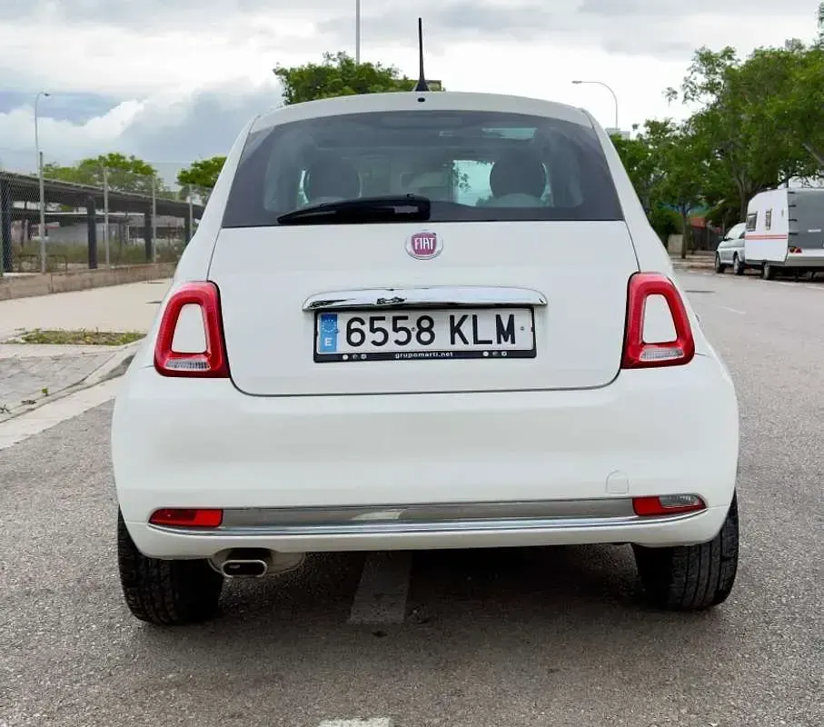 Usado Fiat 500 Lounge 69 HP (50 kW) 2018 Bege Citadino