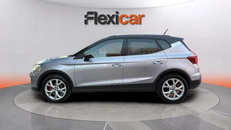 Usado Seat Arona FR 150 HP (110 kW) 2023 Cinzento SUV