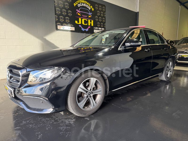 Negro Usado 2019 Mercedes E200 Berlina | 30.999 € (Precio justo) - Imagen 1/4