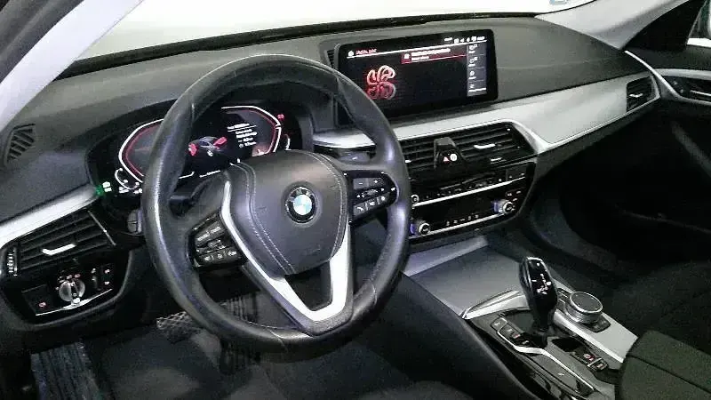 Usado BMW 520 190 CV (139 kW) 2022 Negro Berlina