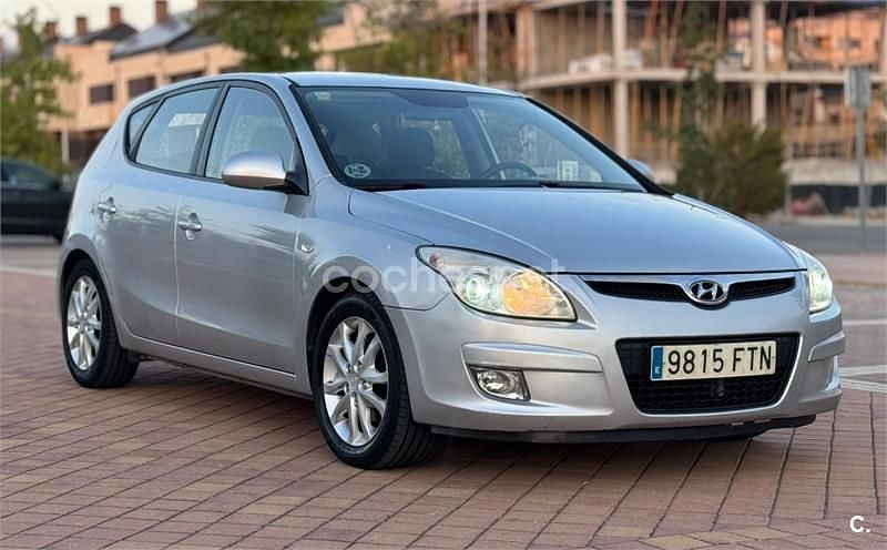 Gris / plata Usado 2007 Hyundai i30 Style Berlina | 3500 € (Precio justo) - Imagen 1/4