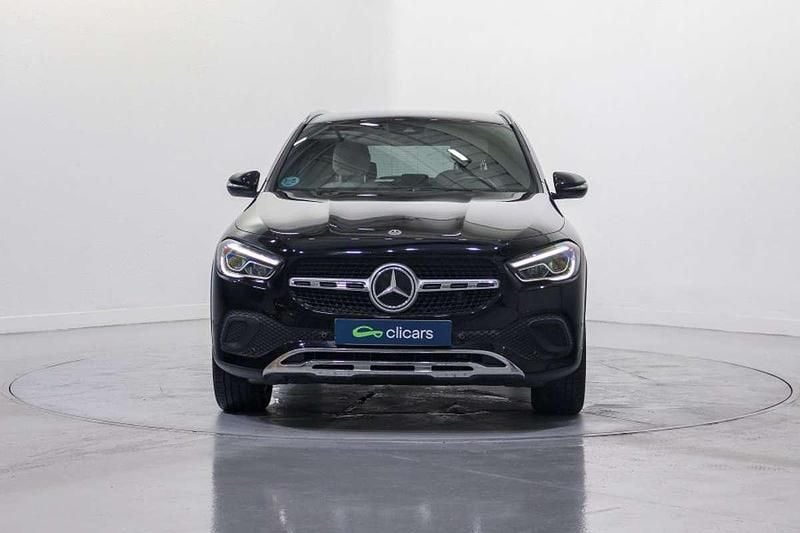 Usado Mercedes GLA200 150 CV (110 kW) 2022 Negro SUV