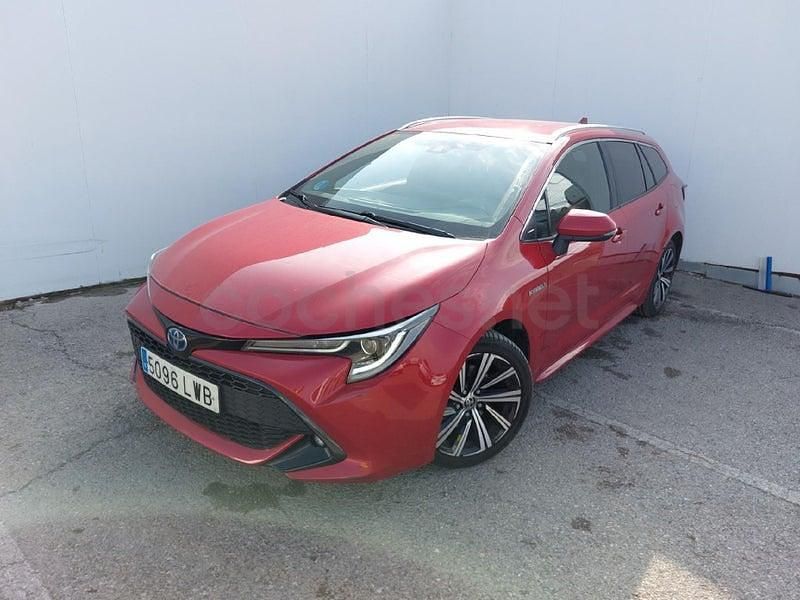 Usado Toyota Corolla Sport 180 CV (132 kW) 2022 Rojo Familiar