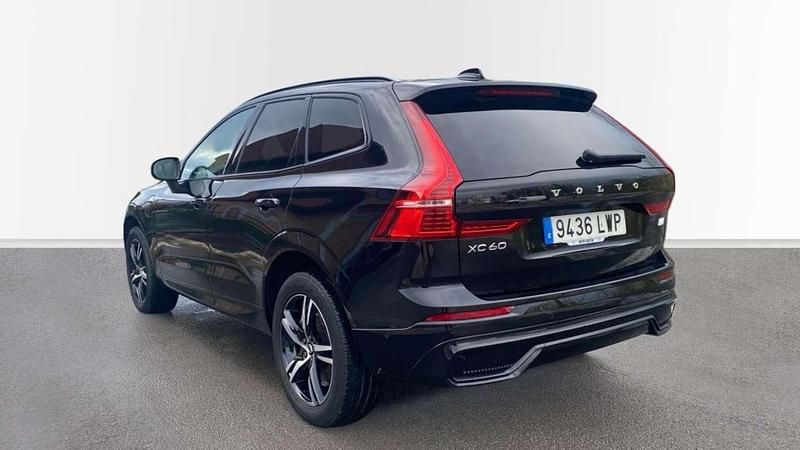 Usado Volvo XC60 R-Design 340 CV (250 kW) 2022 Negro SUV
