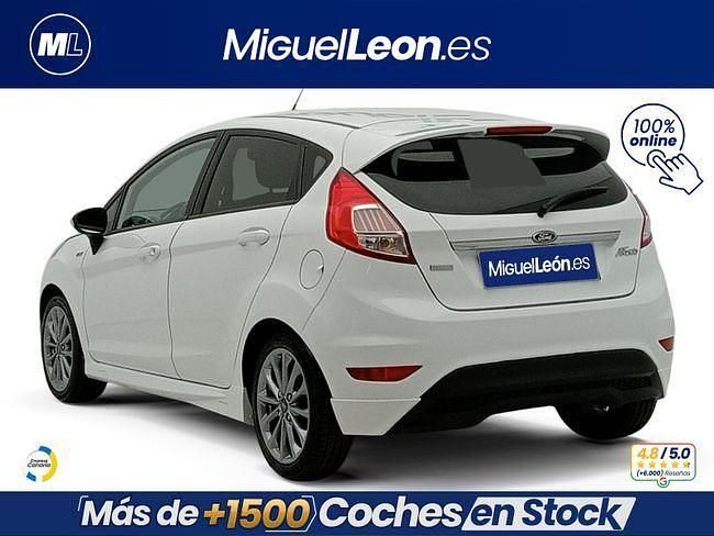 Usado Ford Fiesta ST-Line 100 CV (73 kW) 2017 Blanco Berlina